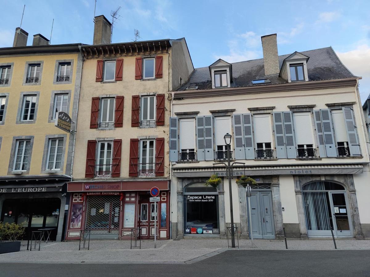 Appartement centre-ville pour séjour et cure Bagnères-de-Bigorre Extérieur photo